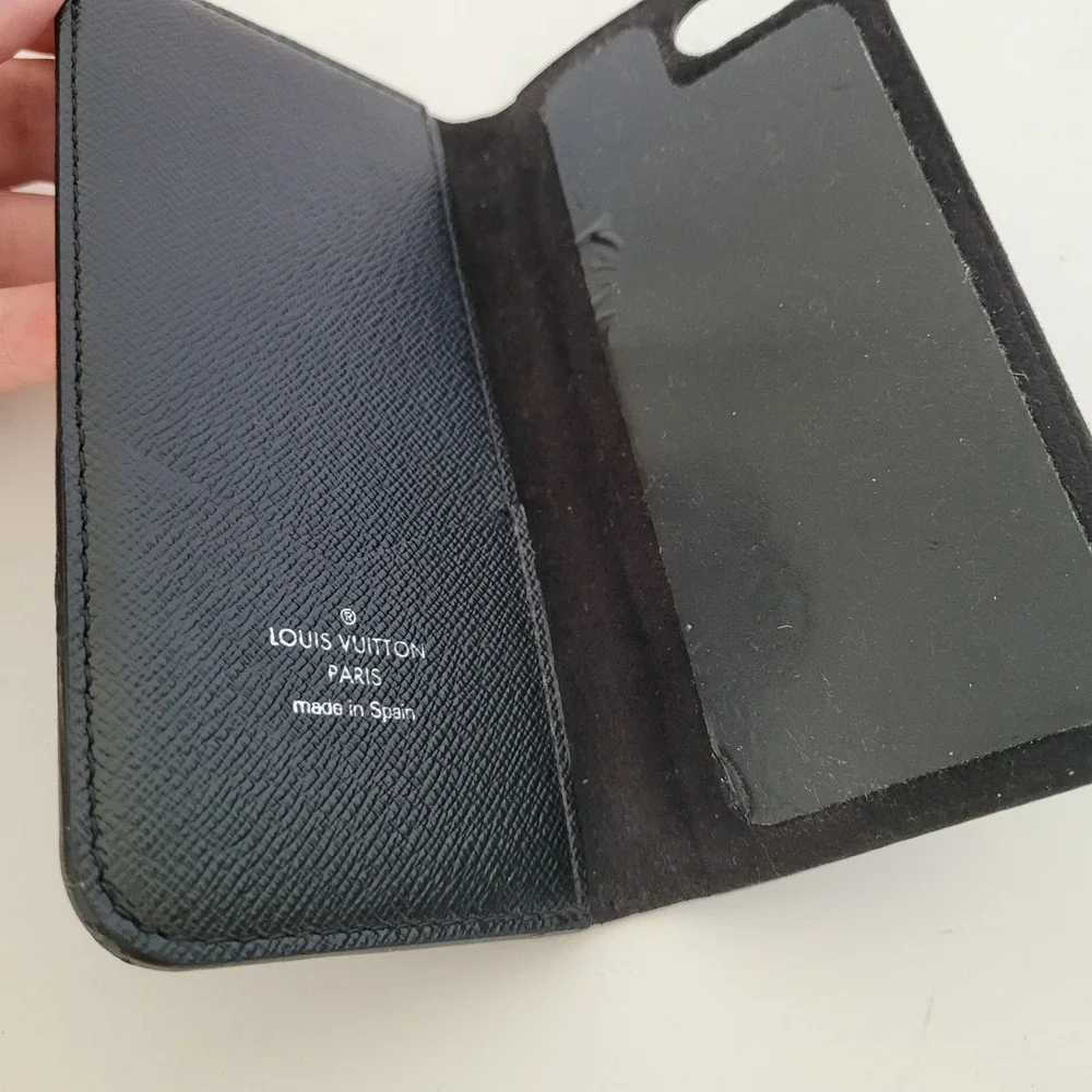 Louis Vuitton iPhone 7 8 SE Folio Case Monogram Eclipse Black Canvas M62640